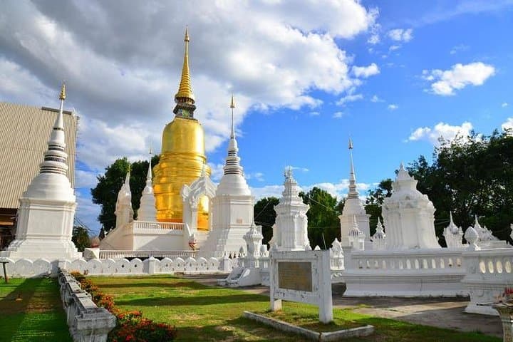 Half-Day Old Town Chiang Mai: Private Temple & City Tour photo 2
