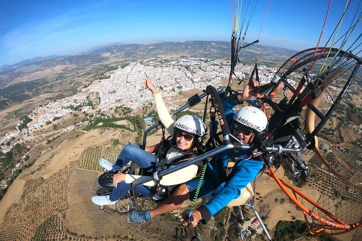Paramotor Flight Over Ronda: Puente Nuevo Aerial Tour (1-Hour) photo 4