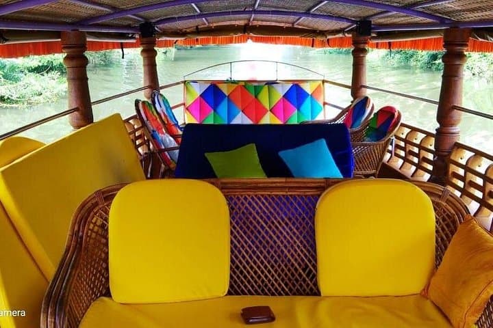 Kochi to Alappuzha Backwaters by Shikara: Chinese Nets & Village Cruise photo 3