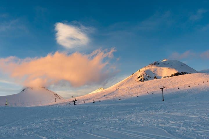 Gudauri Paragliding and Skiing Day Trip from Tbilisi: Freeride Slopes & Tandem Flights photo 6