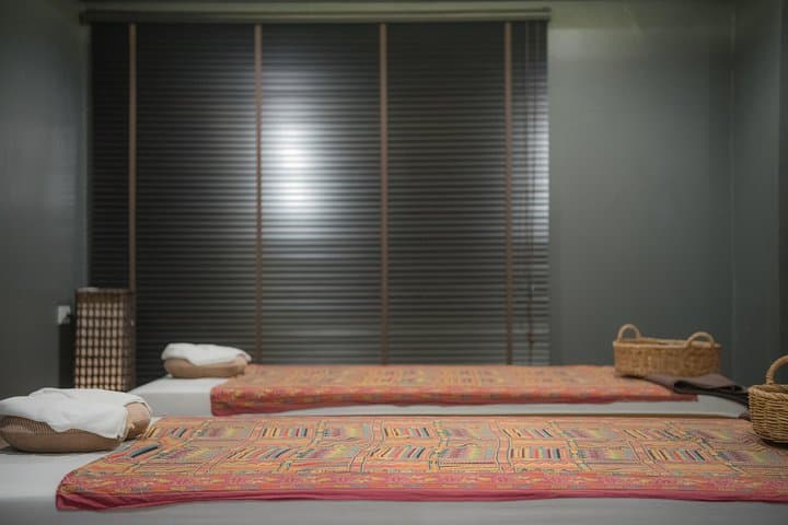 Chiang Mai Aloe Vera After-Sun Massage — 1-Hour Rehydration with Free Pickup photo 5