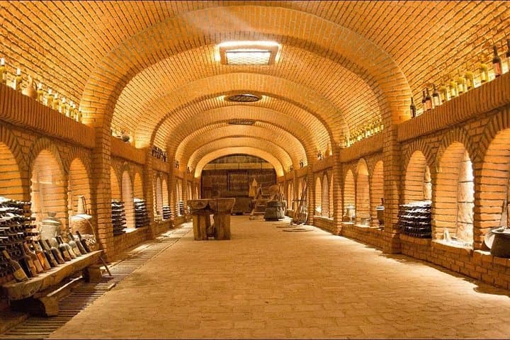 Kakheti Full-Day Wine & Culture Tour from Tbilisi — Sighnaghi, Bodbe & Khareba photo 5