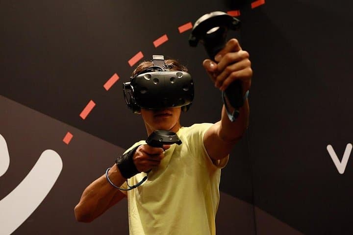 Inside Virtual Room Bordeaux: Collaborative VR Escape Adventure in the Heart of Bordeaux photo 3
