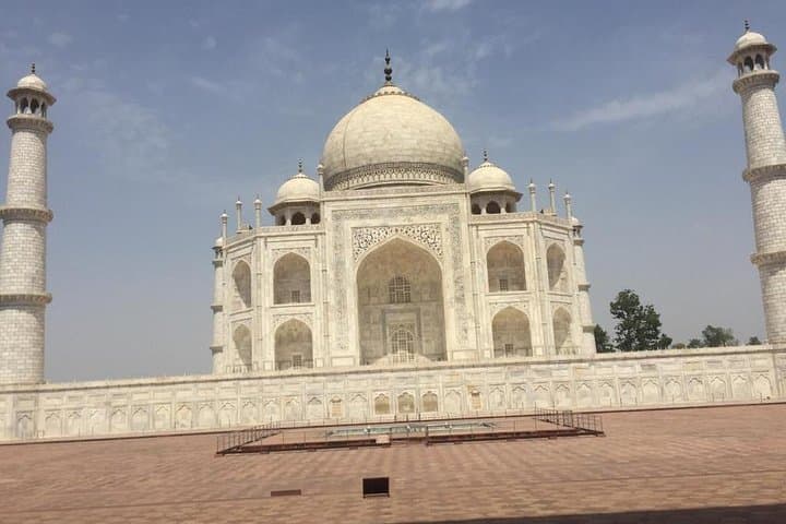 Taj Mahal Day Tour from Jaipur: Car or Train Options to Agra