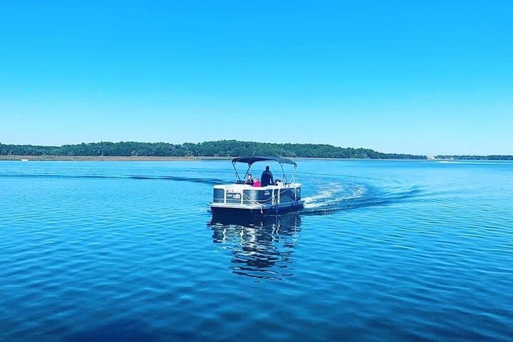 3-Hour Hilton Head Pontoon Rental: Skull Creek, May River & Daufuskie Island photo 4
