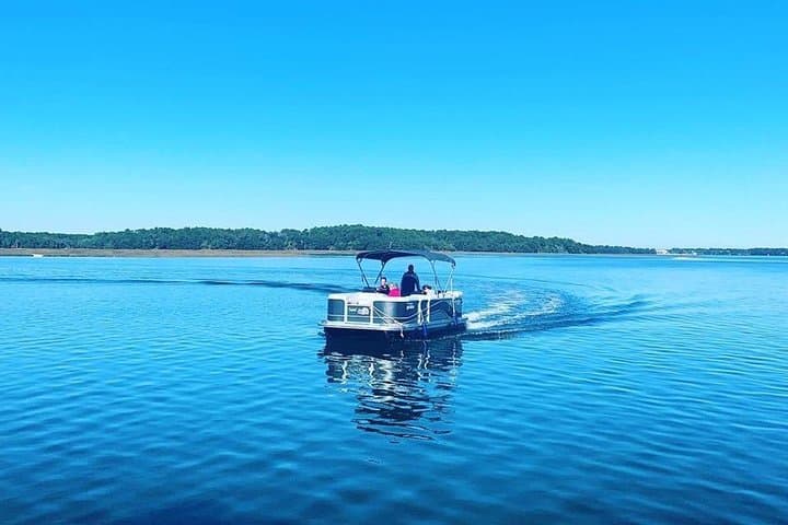 5-Hour Private Hilton Head Pontoon Boat Rental — Skull Creek to May River photo 4