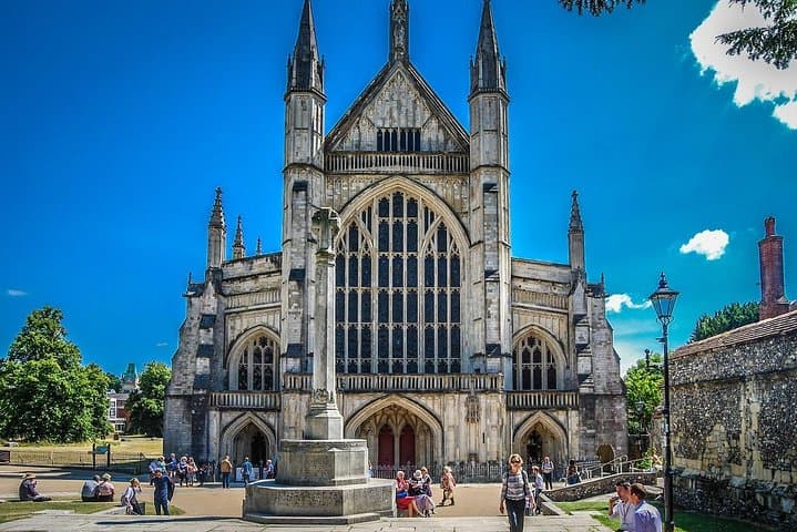 Stonehenge, Winchester & Salisbury: Private Day Tour from London photo 2