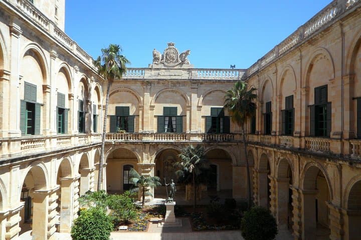 Rhodes Family Walking Tour: Old Town, Mandraki & Medieval Secrets