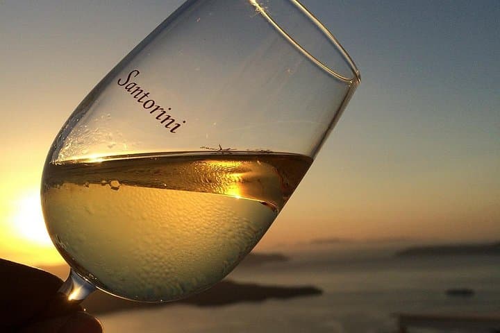 Best of Santorini Private Walking Tour and Wine Tasting in Oia photo 3