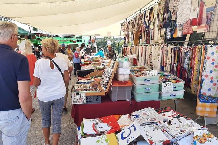 Vilamoura Marina & Quarteira Gypsy Market Tuk-Tuk Tour