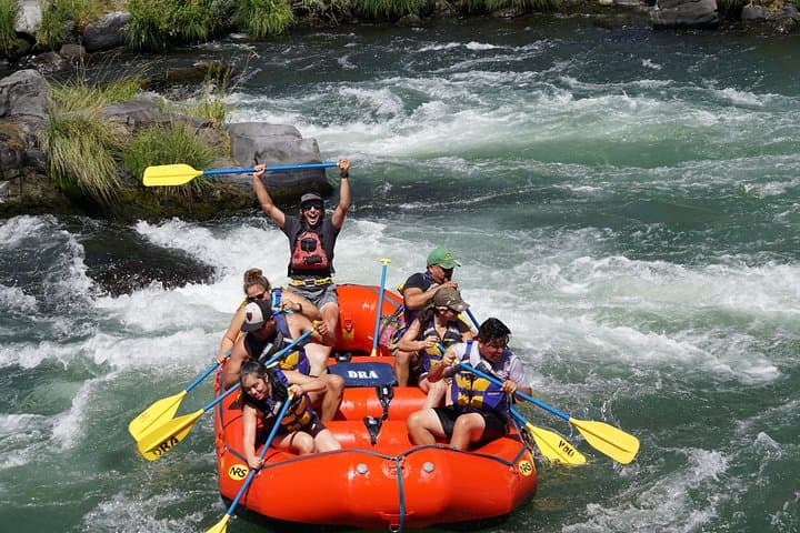 Half-Day Whitewater Rafting on the Deschutes River from Maupin