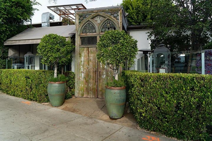 Inside Vanderpump Rules: West Hollywood Private Fan Tour photo 2