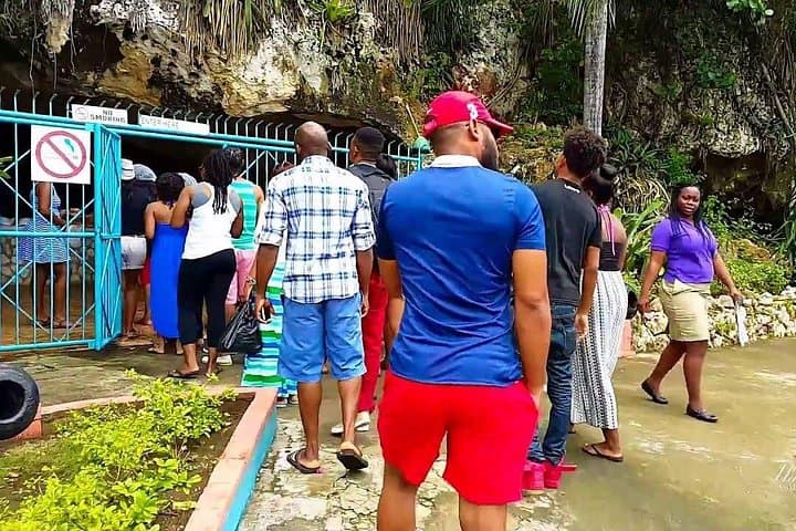 Explore Green Grotto Caves Jamaica: Guided Limestone Cave Tour Near Ocho Rios photo 3