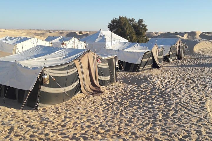8-Day Private Sahara Star Wars Tour — Tozeur, Douz & Desert Oases