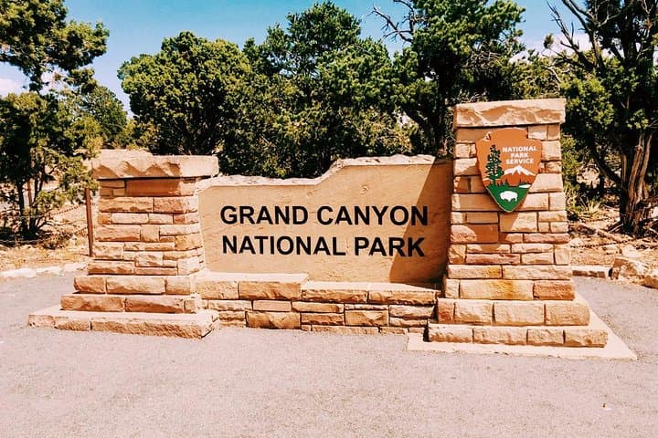 Private Grand Canyon South Rim Tour from Las Vegas photo 4