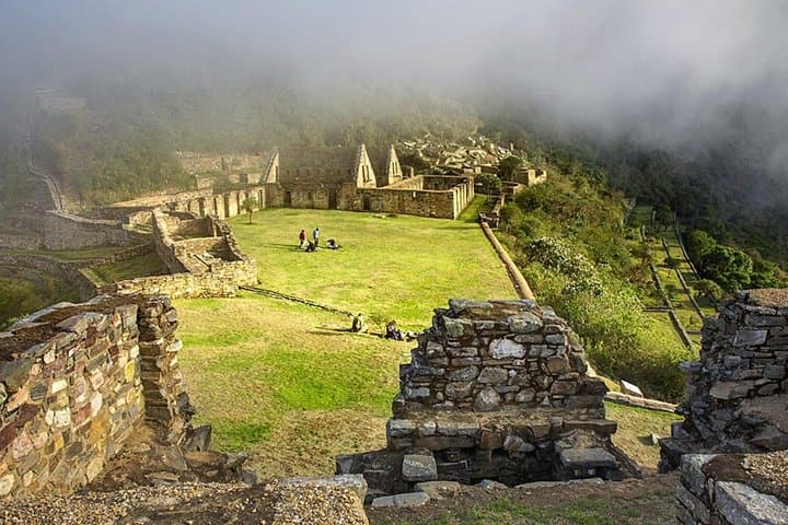 Choquequirao Trek: 4-Day Inca Ruins Hike from Cusco