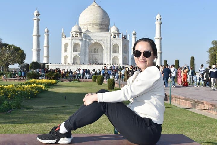 Taj Mahal Sunrise & Sunset Overnight Private Tour from Delhi photo 4