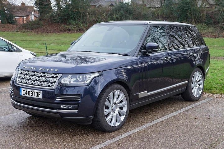 Private Range Rover Transfer to Windsor Castle: Chauffeured Day Trip from London photo 4