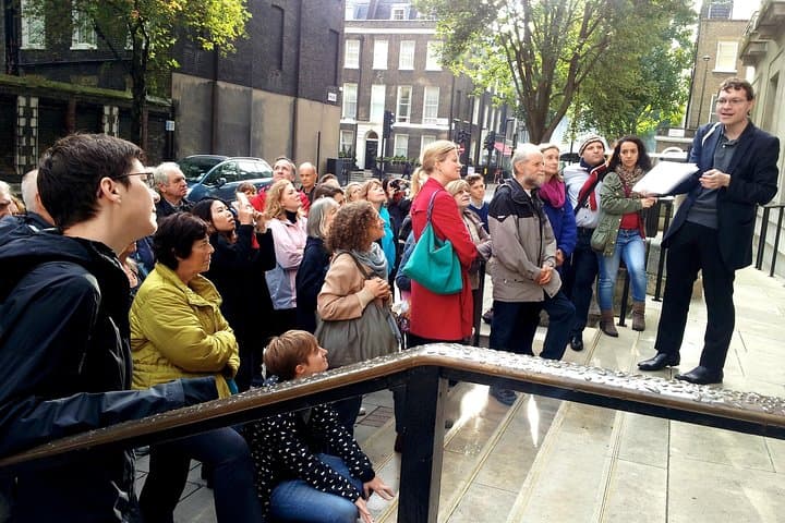 Private Walking Tour: London Highlights with a Blue Badge Guide photo 3