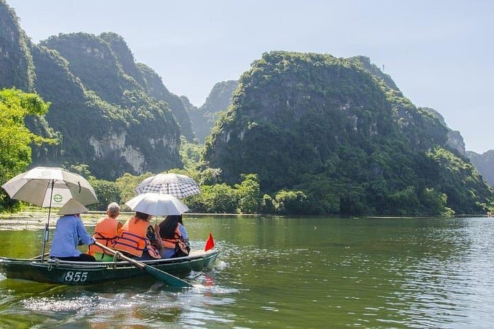 Private Ninh Binh Day Trip: Bai Dinh Pagoda & Trang An Boat Tour from Hanoi photo 1