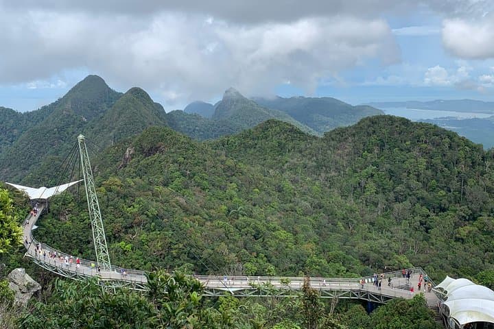 Langkawi SkyCab & SkyBridge Private Tour — Mat Chinchang Cable Car Experience photo 5