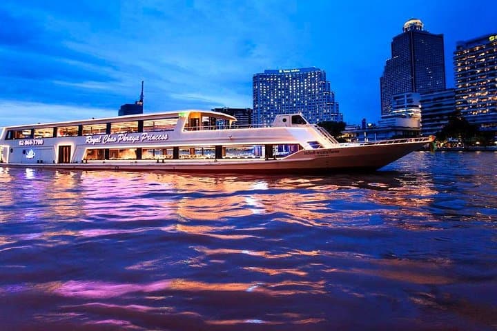 Night on the Chao Phraya: Chaophraya Princess Bangkok Dinner Cruise
