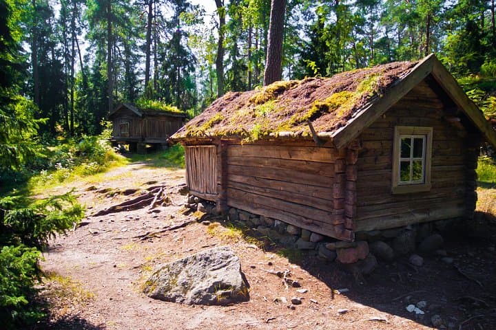 Helsinki Private Driving & Seurasaari Open-Air Museum Tour (5 Hours)