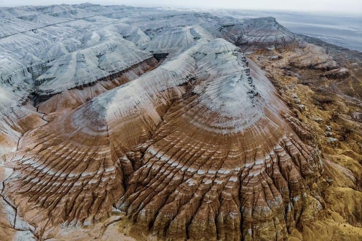 Altyn Emel 2-Day Tour: Singing Dune, Aktau & Katutau Landscapes photo 2