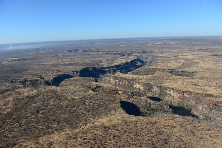 Helicopter Flight Over Victoria Falls: Window-View Scenic Tour Above the Zambezi photo 5