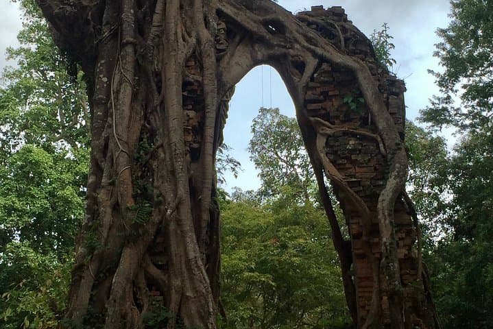 Sambor Prei Kuk: Off-the-Beaten-Track Pre-Angkorian Brick Temples