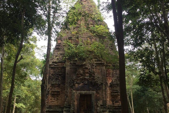 Sambor Prei Kuk: Off-the-Beaten-Track Pre-Angkorian Brick Temples photo 6