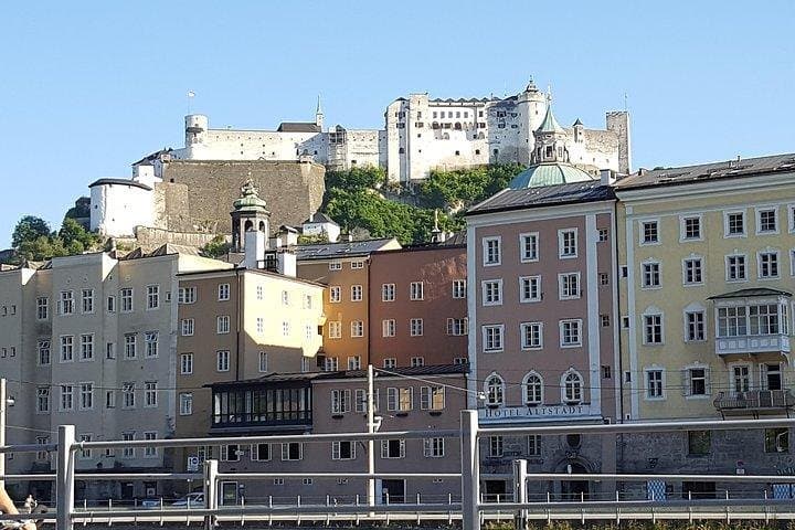 Private Transfer Prague to Salzburg with 2‑Hour Český Krumlov Stop photo 4