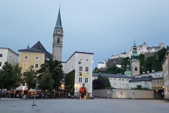 Private Transfer Prague to Salzburg with 2‑Hour Český Krumlov Stop photo 5