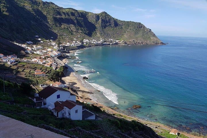 Santa Maria Full-Day Excursion: Island Highlights, Beaches & Geology Tour