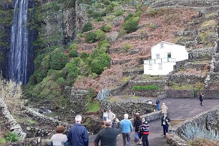 Santa Maria Full-Day Excursion: Island Highlights, Beaches & Geology Tour photo 5