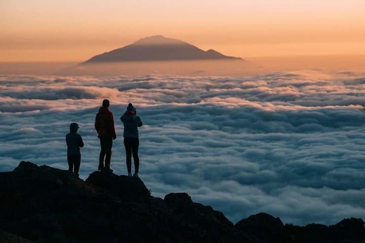 6-Day Rongai Route Trek to Mount Kilimanjaro (Summit via Northeast)
