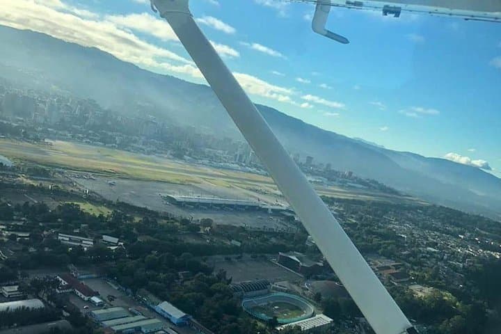 Guatemala City Test Fly: Learn to Fly Over Volcanoes & Lake Amatitlán photo 2