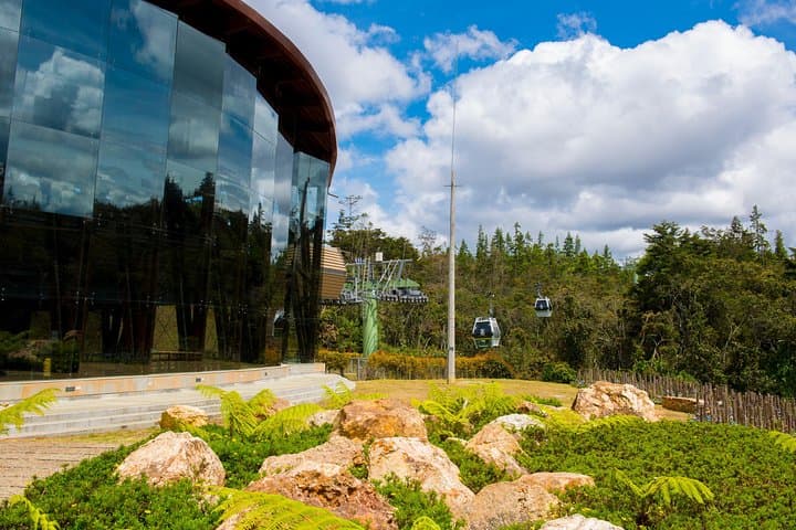 Medellín: From Botero to Arví — A Full-Day Nature & Transformation Tour photo 3