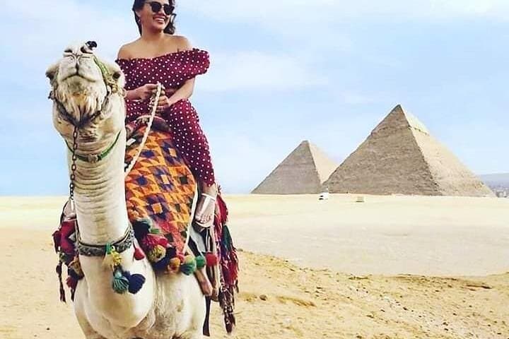 Camel Ride Around the Great Pyramids of Giza: What to Expect and Practical Tips photo 6