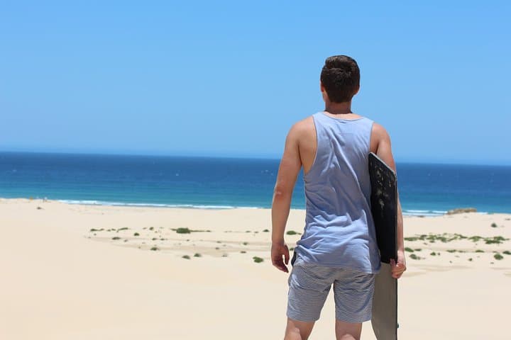 Port Stephens 4WD Beach & Sand Dune Adventure: Birubi Beach Sandboarding photo 5