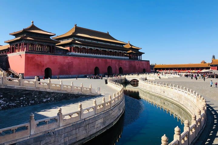 Beijing in Three Hours: Forbidden City & Tiananmen Private Tour Guide photo 2
