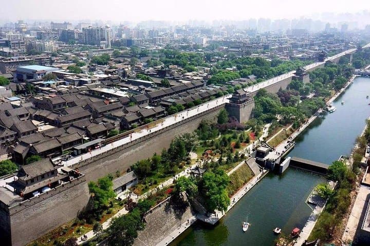 Xi'an in One Day from Kunming — Terracotta Warriors & Ancient City Wall Day Trip photo 2