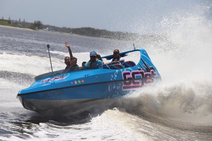 Gold Coast V8 Jet Boat Ride: 30-Min Broadwater Thrill with 360° Spins photo 4
