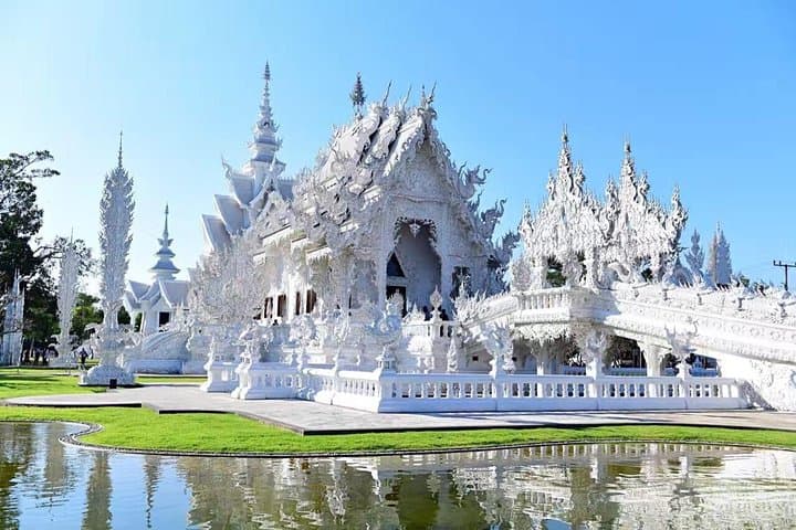 Chiang Rai Day Trip from Chiang Mai: White Temple, Blue Temple & Golden Triangle photo 2