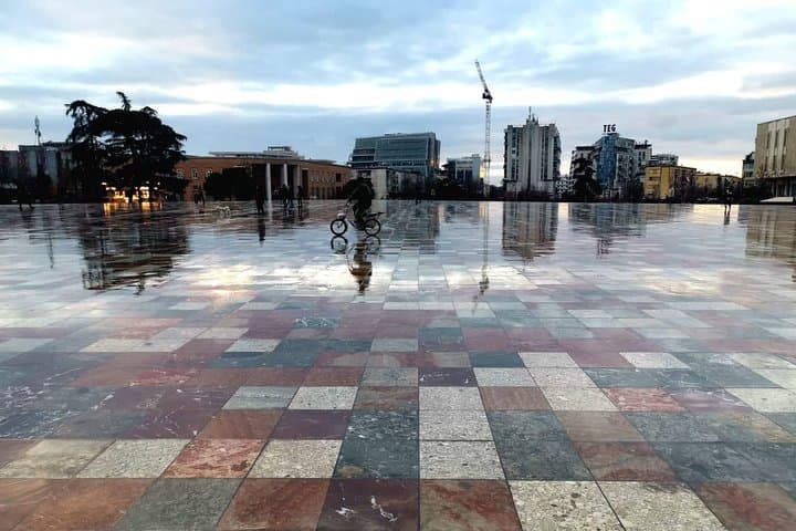 Tirana City Bike Ride: Skanderbeg Square, Bunk'Art 2 & Grand Park in 3–4 Hours photo 3