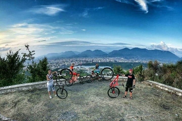 Tirana City Bike Ride: Skanderbeg Square, Bunk'Art 2 & Grand Park in 3–4 Hours