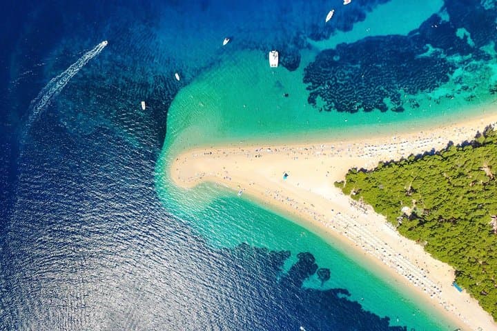 4-Island Split Boat Tour: Brač, Pakleni, Hvar & Šolta Day Cruise