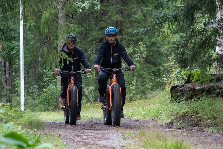 Fatbiking Lake Saimaa: Guided 90-Minute Shoreline Ride Near Savonlinna photo 2