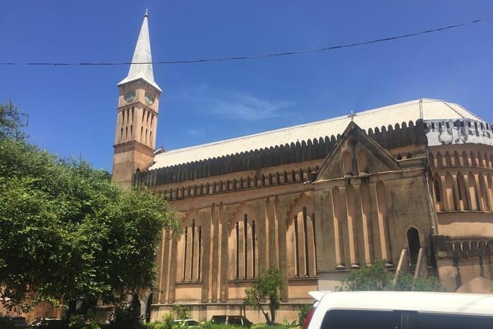 Stone Town & Prison Island Private Tour — Giant Tortoises, Coastal History and Spice-Scented Streets photo 2