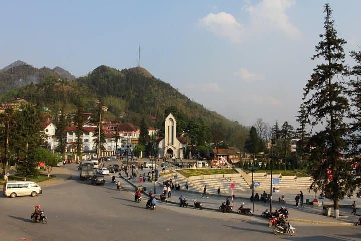 Sapa 2-Day Cultural Trek: Cat Cat, Y Linh Ho & Ta Van photo 2